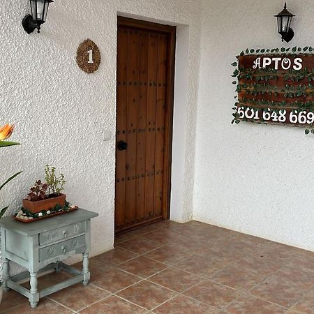Apartamentos Vilo, Axarquia Rural Los Baños de Vilo Eksteriør billede