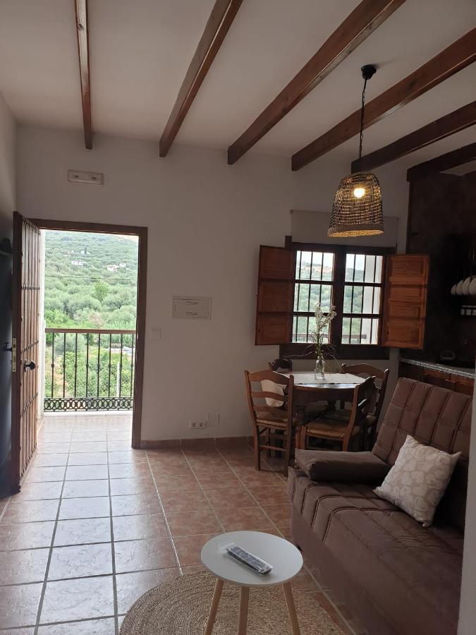 Apartamentos Vilo, Axarquia Rural Los Baños de Vilo Eksteriør billede