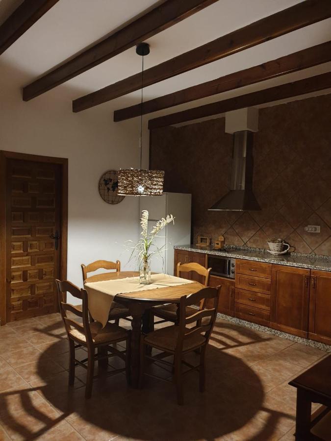 Apartamentos Vilo, Axarquia Rural Los Baños de Vilo Eksteriør billede